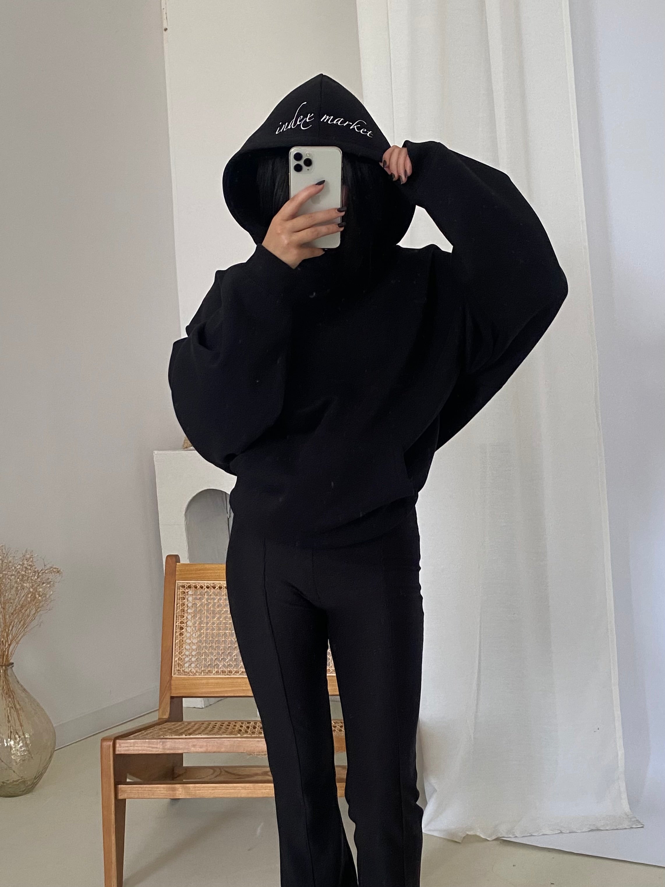 BLUZA Z KAPTUREM BLACK HOOD LOGO