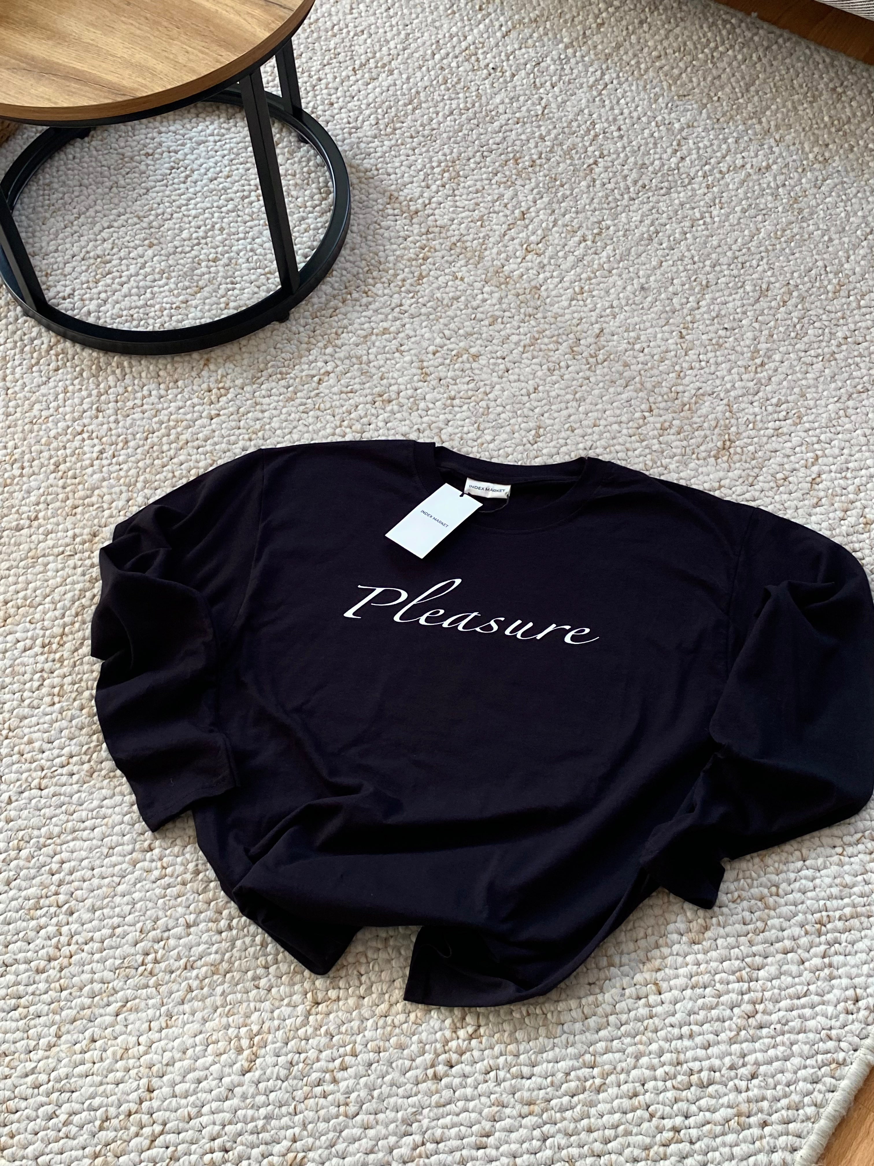 KOSZULKA Z DŁUGIM RĘKAWEM PLEASURE BLACK